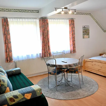 Penzion Gaestehaus Hobelleitner